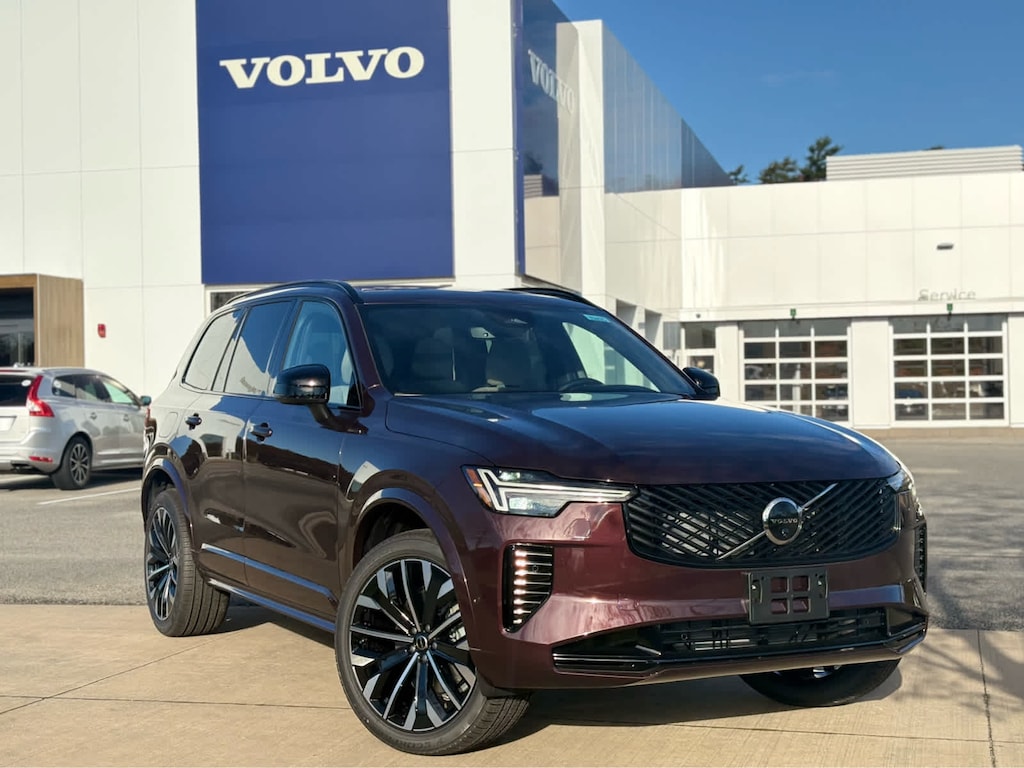 New 2026 Volvo XC90 B6 Ultra Dark Theme 6-Seater SUV