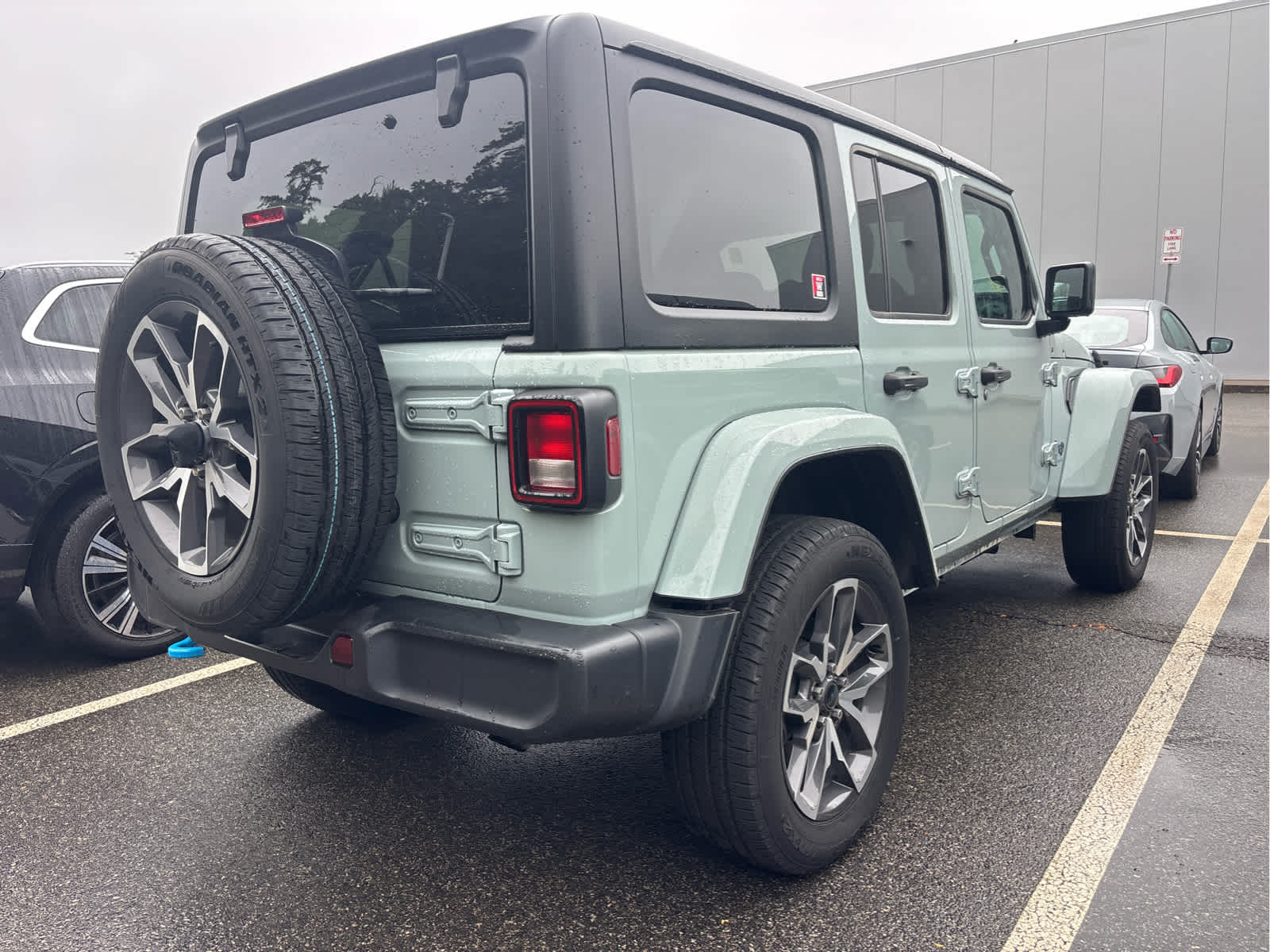 2024 Jeep Wrangler 4xe Sport photo 3