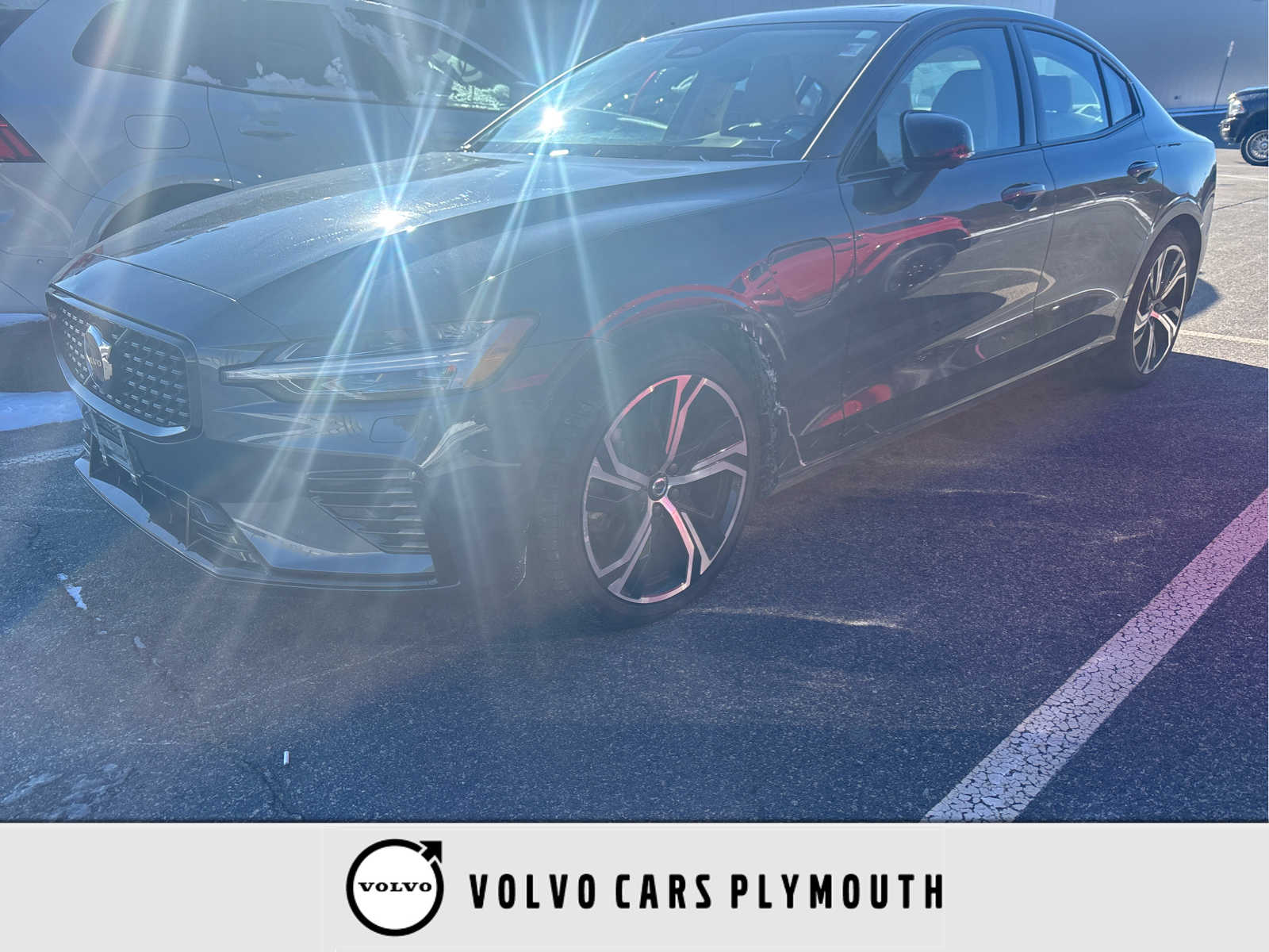 2023 Volvo S60 Plus's photo