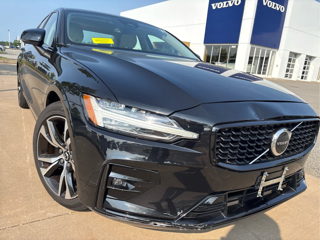 Used 2024 Volvo S60 B5 Core Dark Sedan