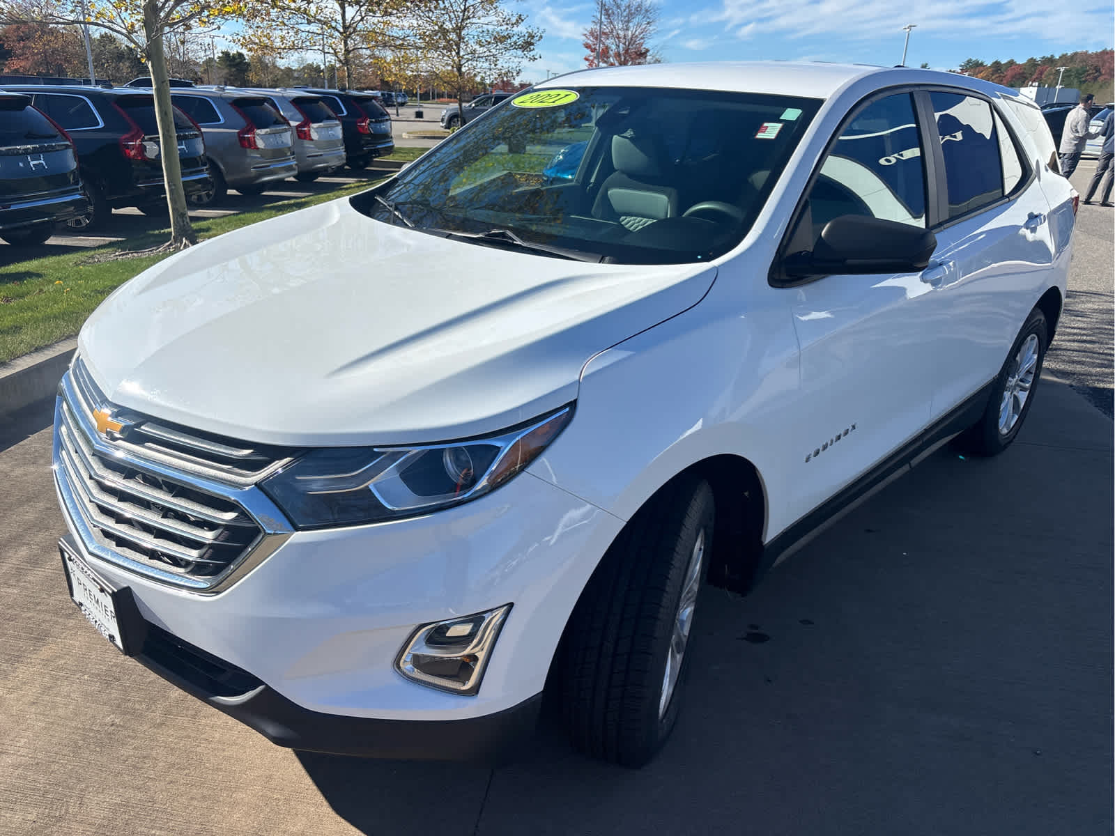 2021 Chevrolet Equinox LS photo 4