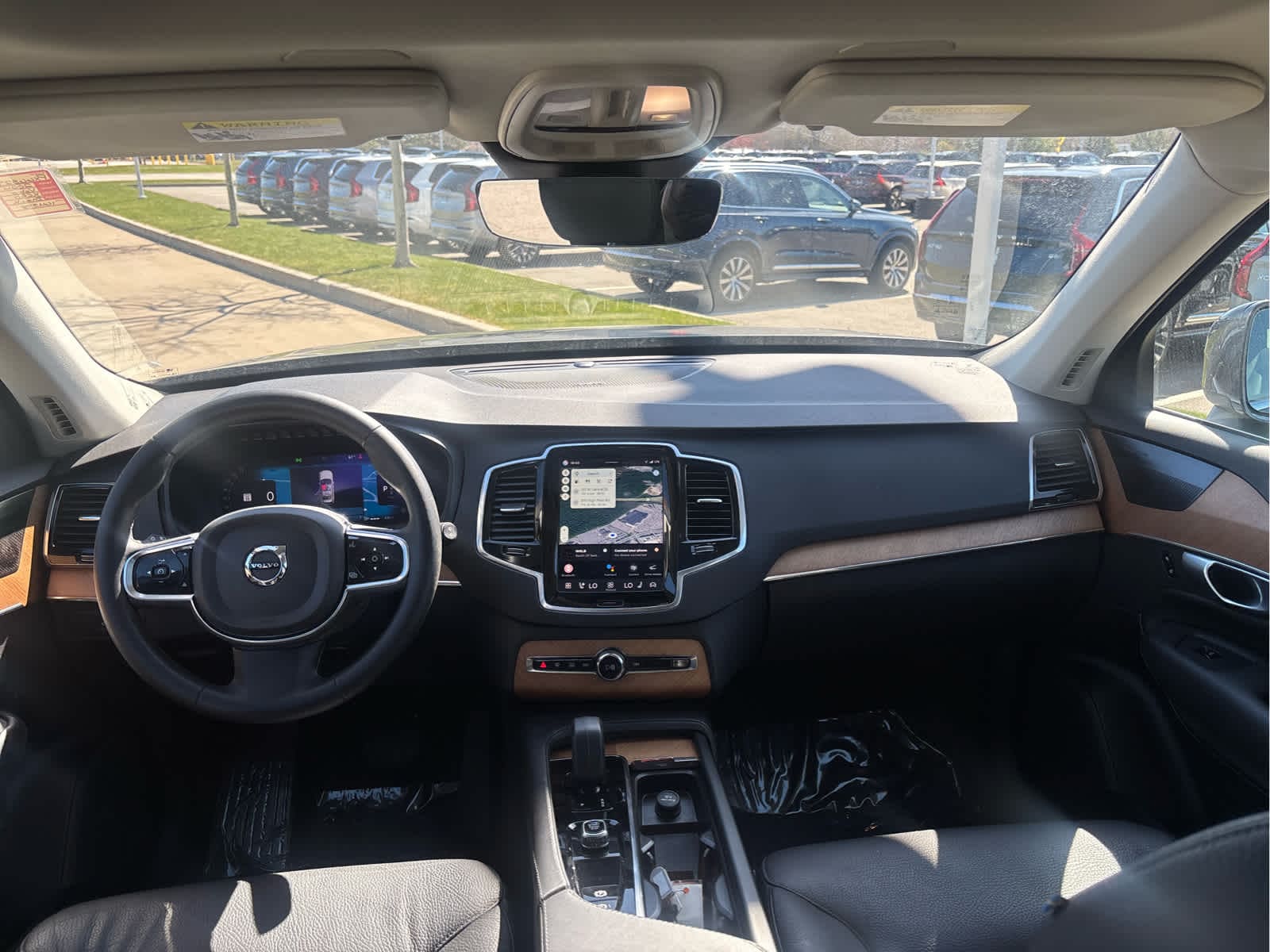 2024 Volvo XC90 Plus - Photo 11