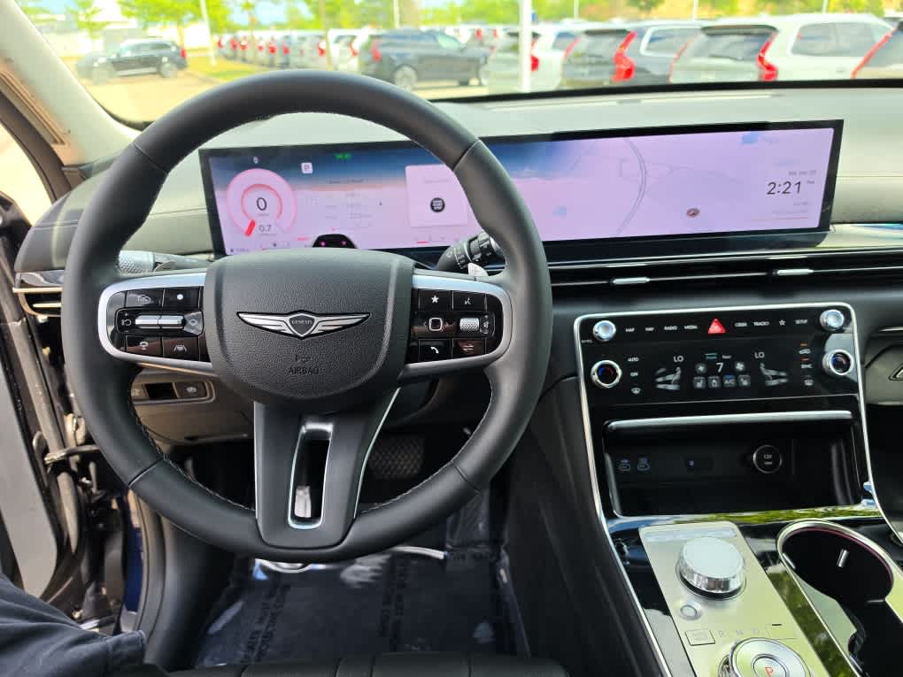 2025 GENESIS GV80 12