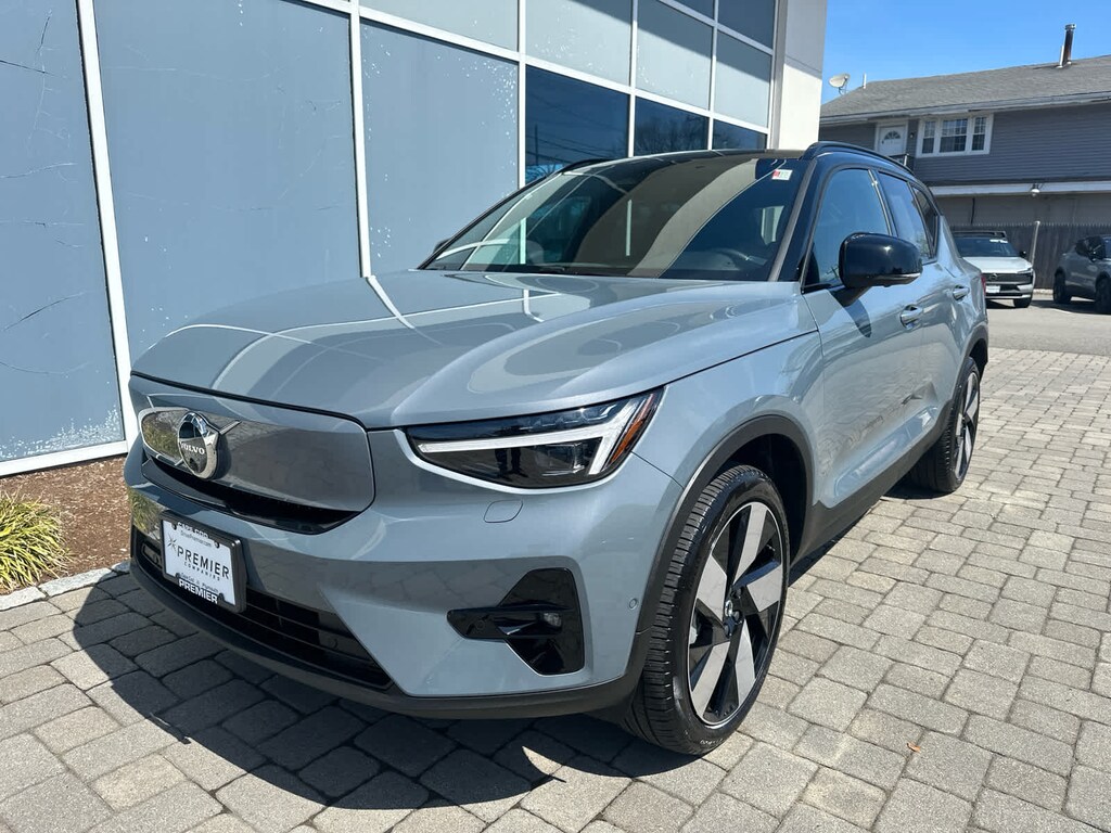 Used 2023 Volvo XC40 Recharge Pure Electric Ultimate SUV