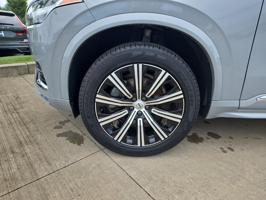 2024 Volvo XC90 B5 Core photo 2