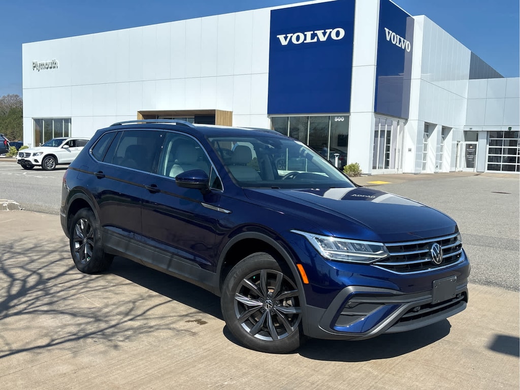Used 2022 Volkswagen Tiguan 2.0T SE SUV
