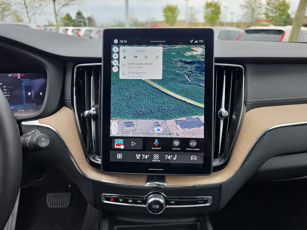 2026 Volvo XC60 Ultra - Photo 18