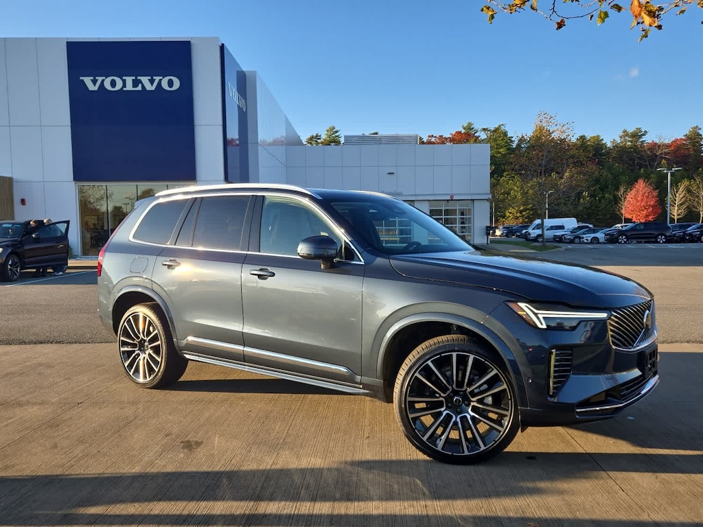 New 2026 Volvo XC90 B6 Plus 7-Seater SUV