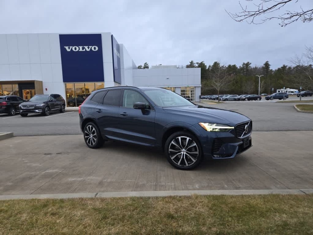 Used 2023 Volvo XC60 B6 AWD Ultimate Dark SUV