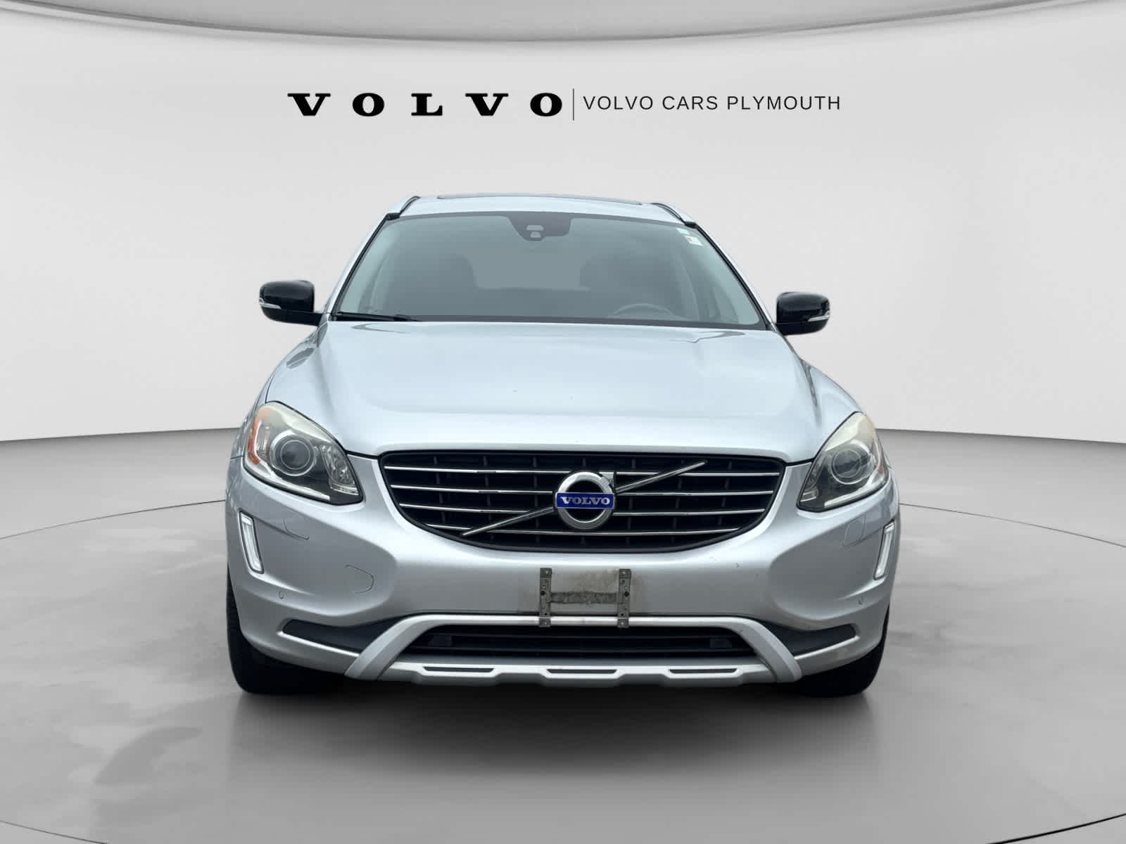 Used 2017 Volvo XC60 T6 Dynamic with VIN YV449MRR4H2097670 for sale in Plymouth, MA
