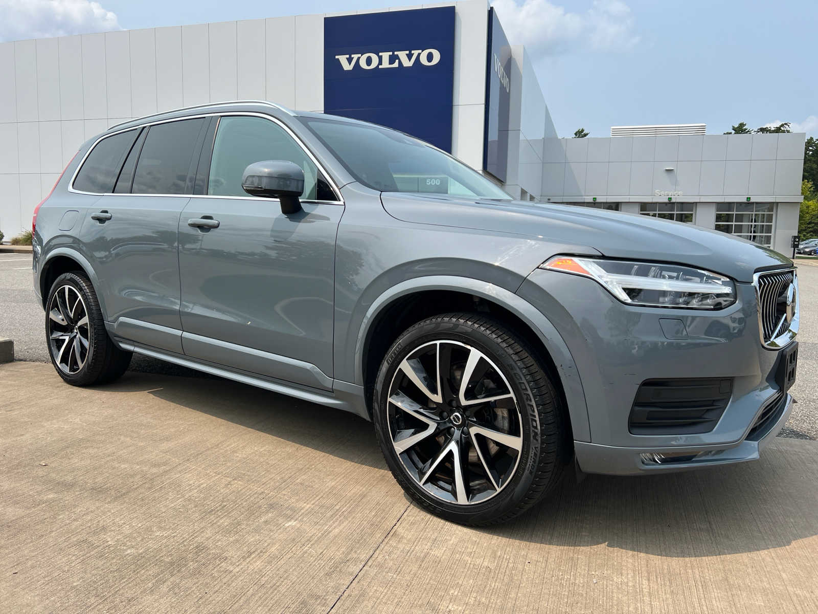 Used 2022 Volvo XC90 Momentum with VIN YV4A22PK0N1864577 for sale in Plymouth, MA