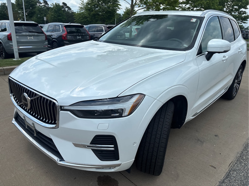 Used 2023 Volvo XC60 B5 AWD Plus Bright SUV