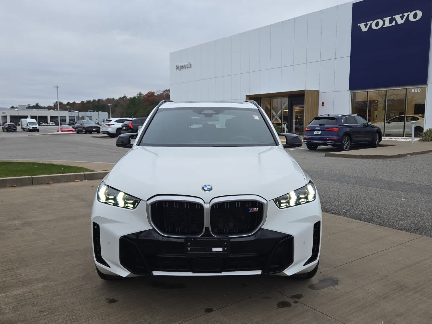 2026 Bmw X5 M60i photo 2