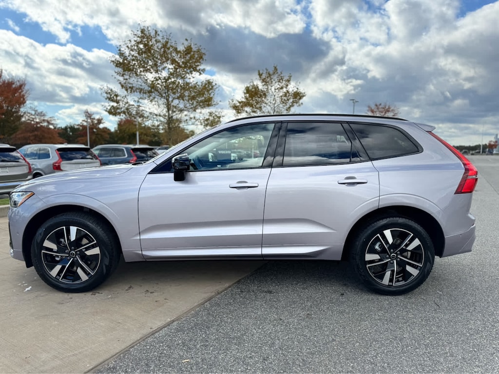 New 2026 Volvo XC60 B5 Plus SUV