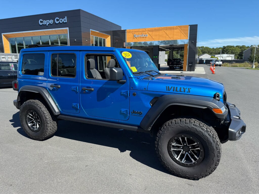 Used 2024 Jeep Wrangler Sport SUV