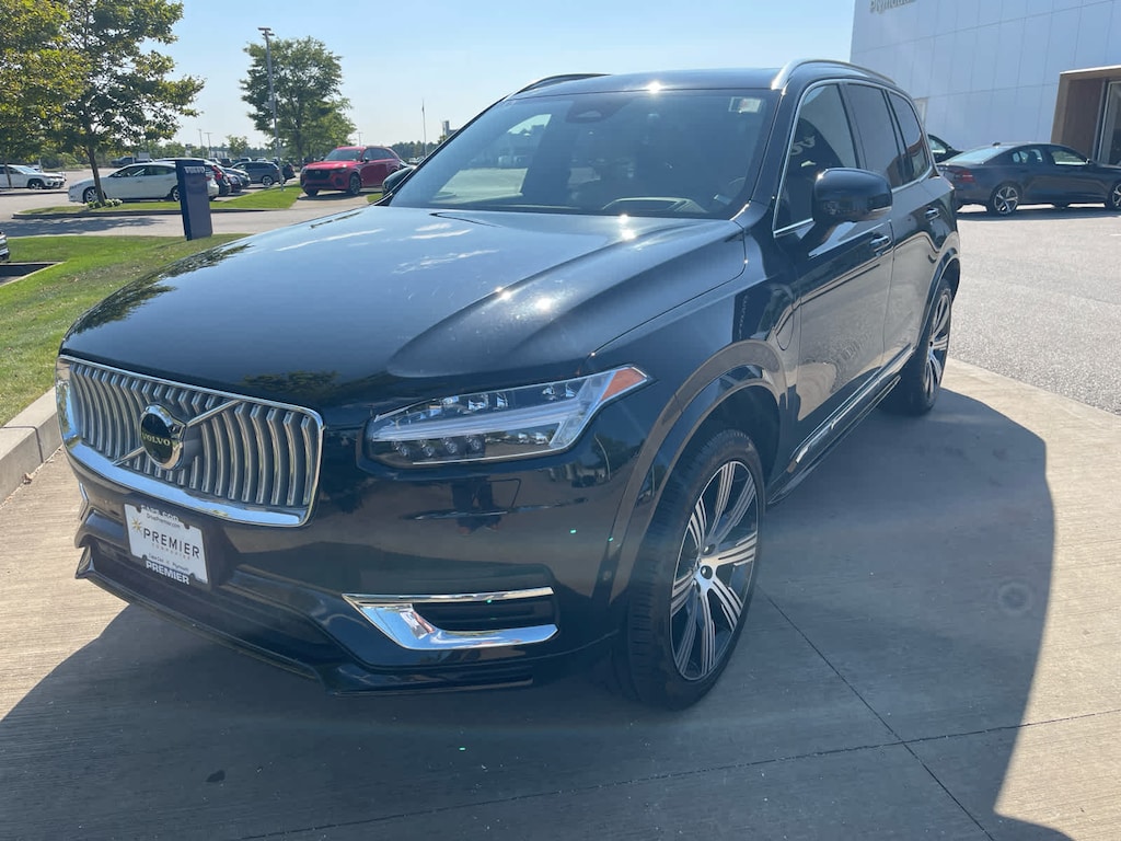 Used 2024 Volvo XC90 plug-in hybrid T8 Ultimate Bright 7-Seater SUV