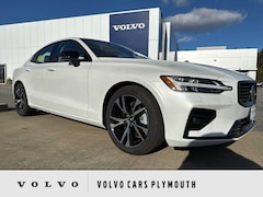 2025 Volvo S60 B5 Core Sedan