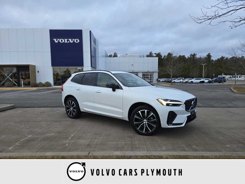2023 Volvo XC60 Ultimate's photo