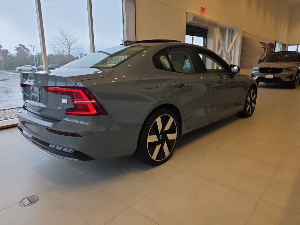 Used 2024 Volvo S60 plug-in hybrid T8 Plus Dark Sedan