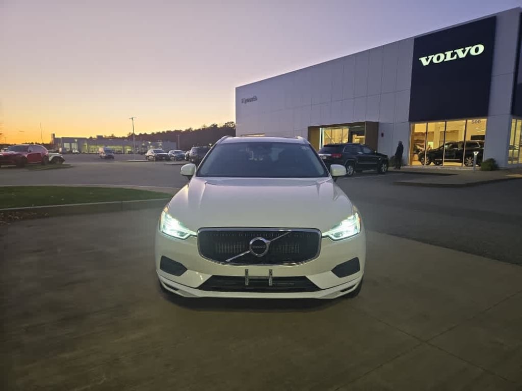Used 2020 Volvo XC60 T6 Momentum SUV