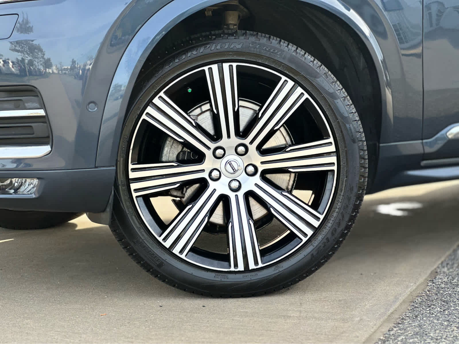 2022 Volvo XC90 T6 AWD Inscription photo 3