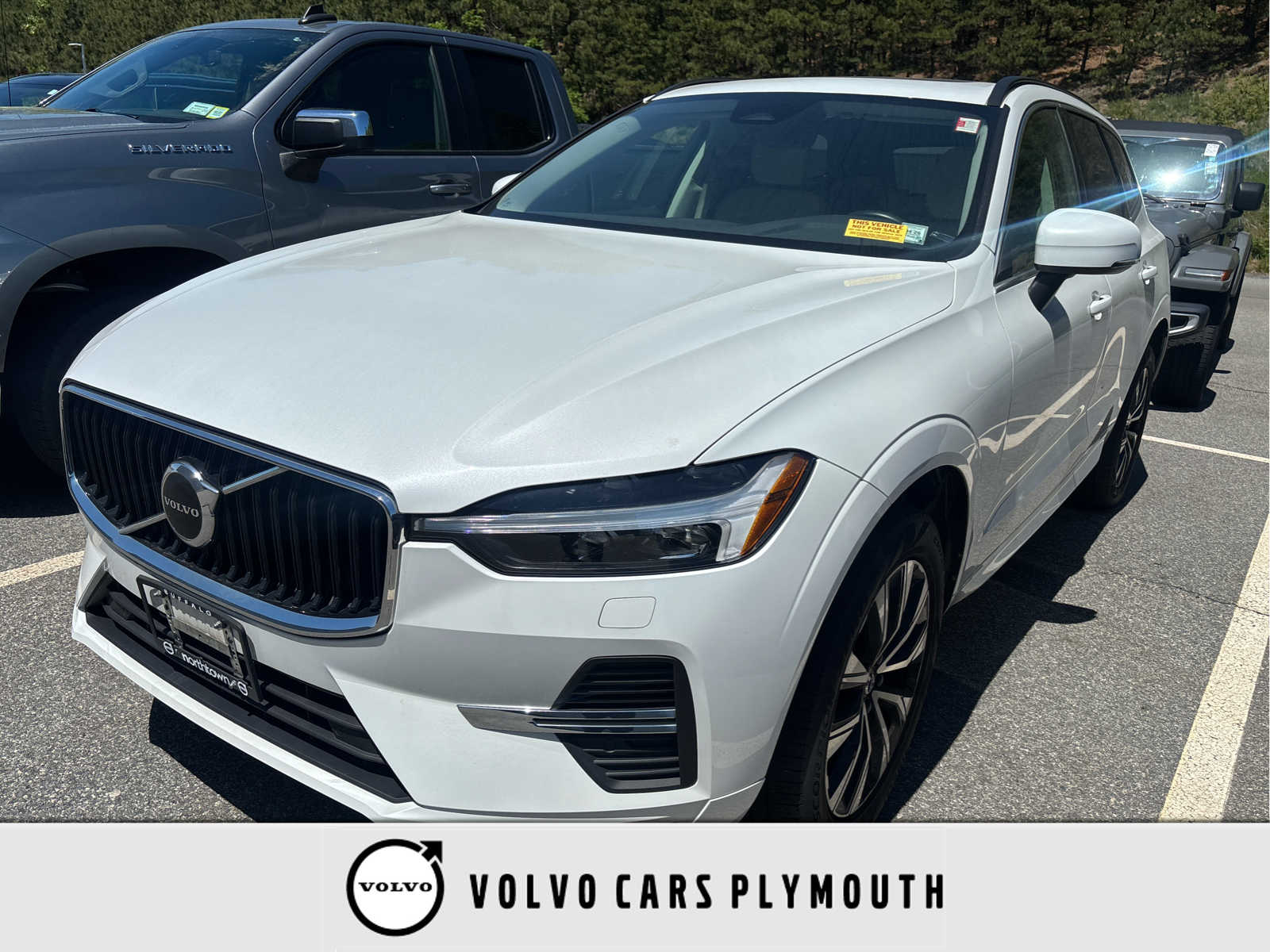 2023 Volvo XC60 B5 Core AWD's photo