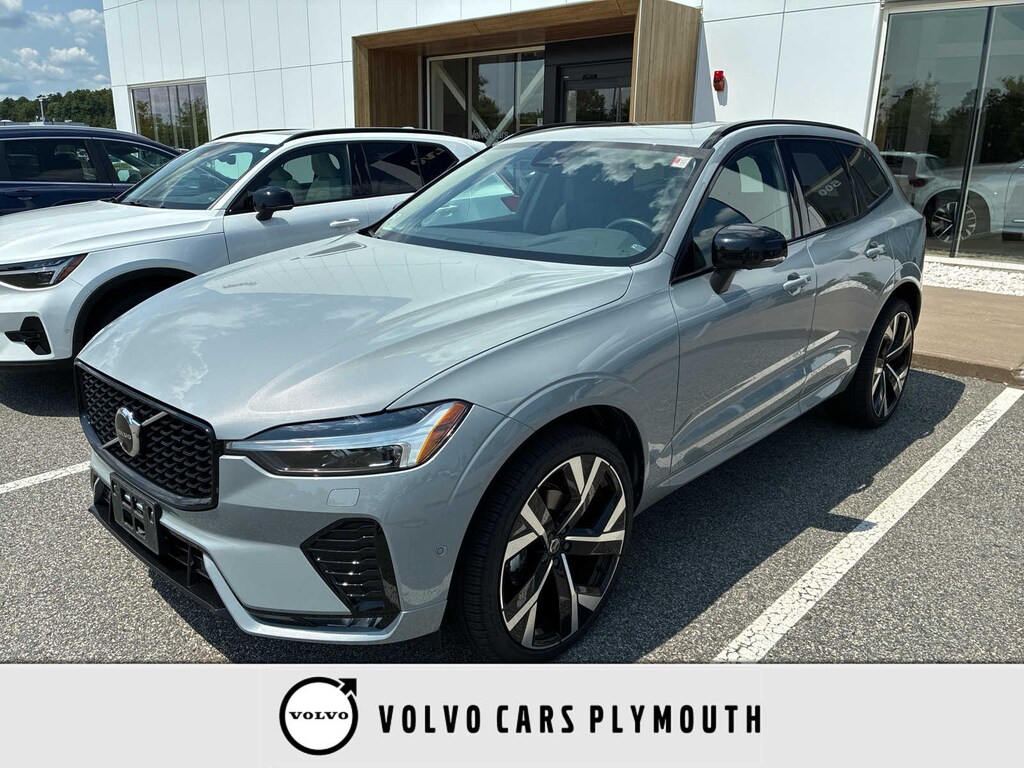 Used 2025 Volvo XC60 B5 Plus SUV