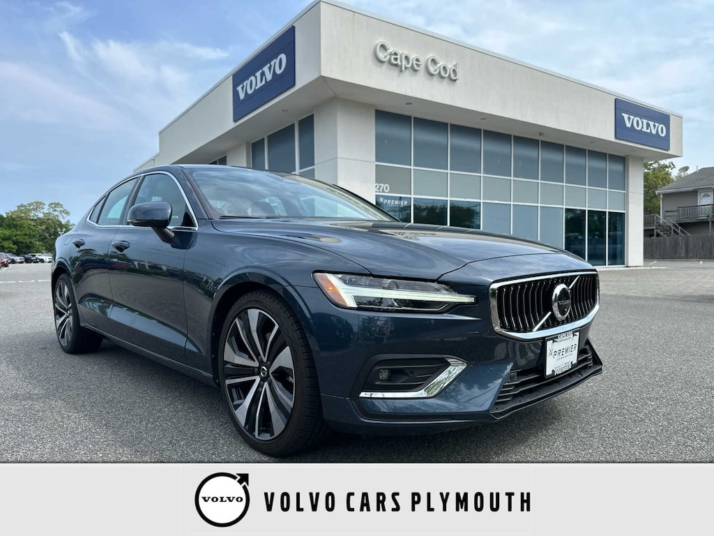 Used 2023 Volvo S60 B5 FWD Ultimate Bright Sedan