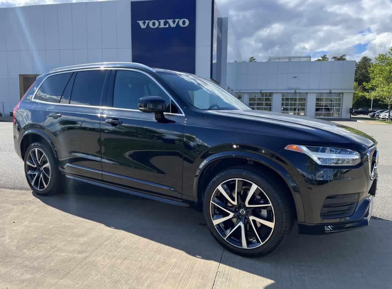 Used 2022 Volvo XC90 Momentum with VIN YV4A221K8N1835093 for sale in Plymouth, MA