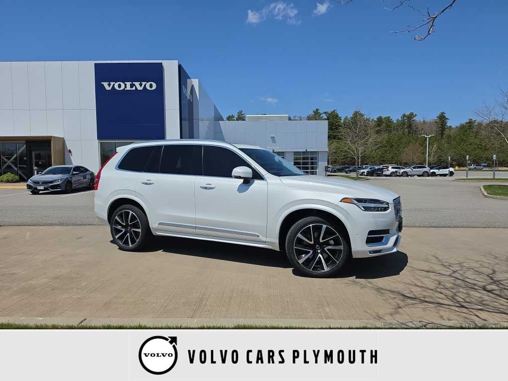 2023 Volvo XC90 B5 Plus 4WD's photo