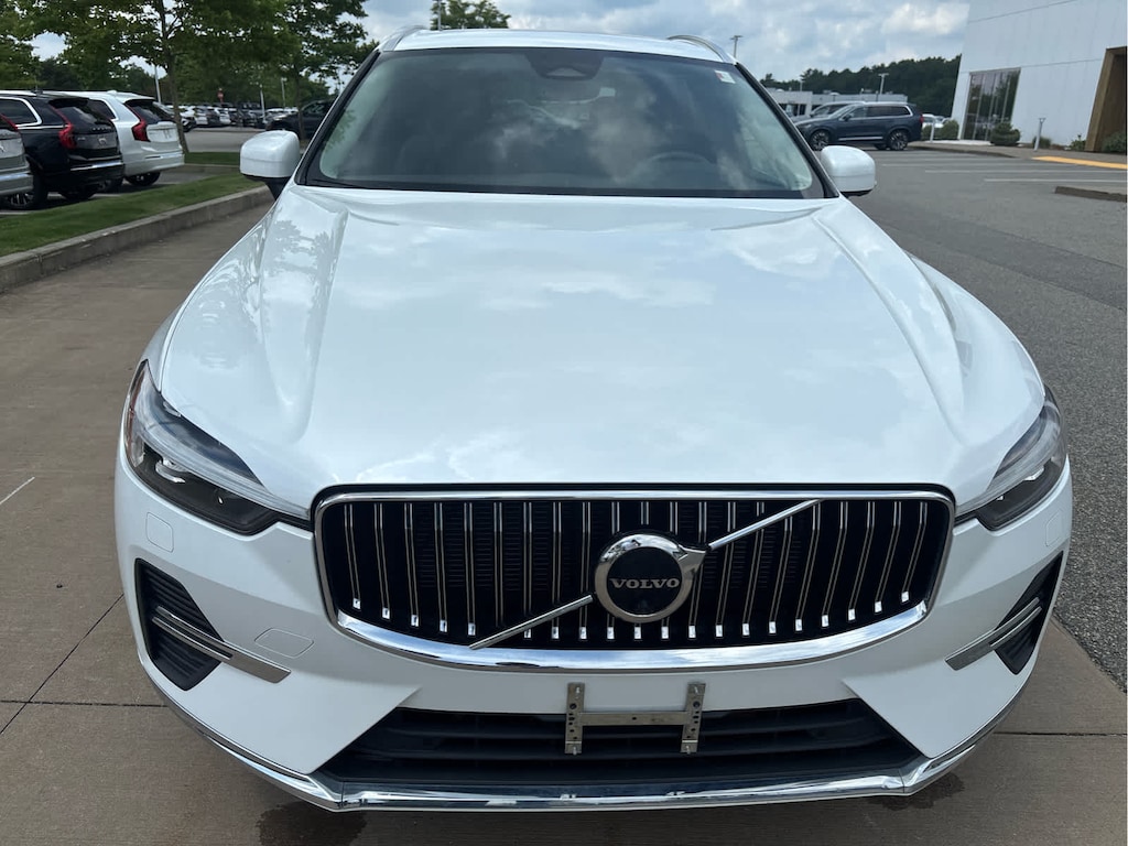 Used 2023 Volvo XC60 B5 AWD Plus Bright SUV