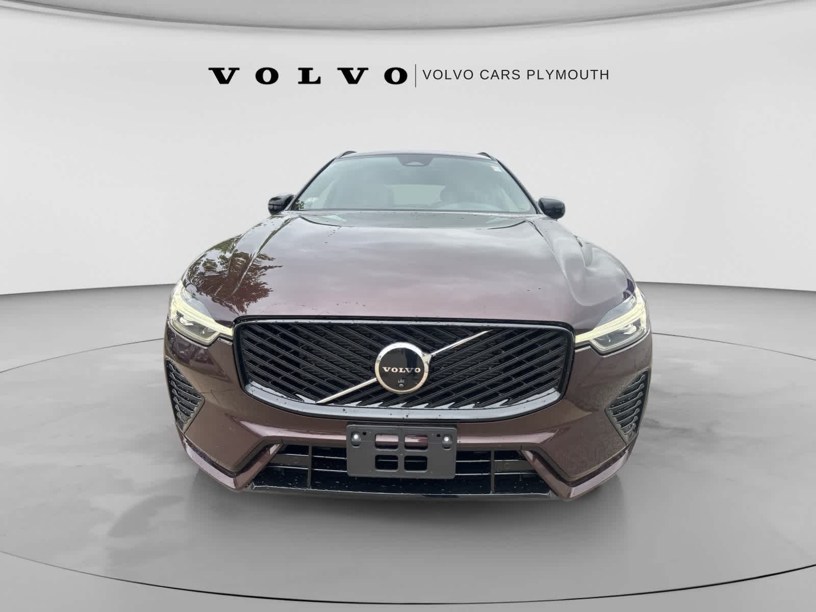 2026 Volvo XC60 Plus - Photo 6