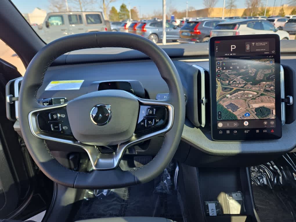 2025 Volvo EX30 Plus - Photo 14