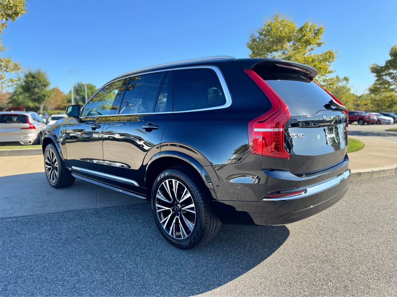 2023 Volvo XC90 Recharge Plus photo 2