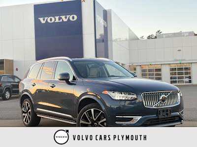 2024 Volvo XC90 Plus's photo