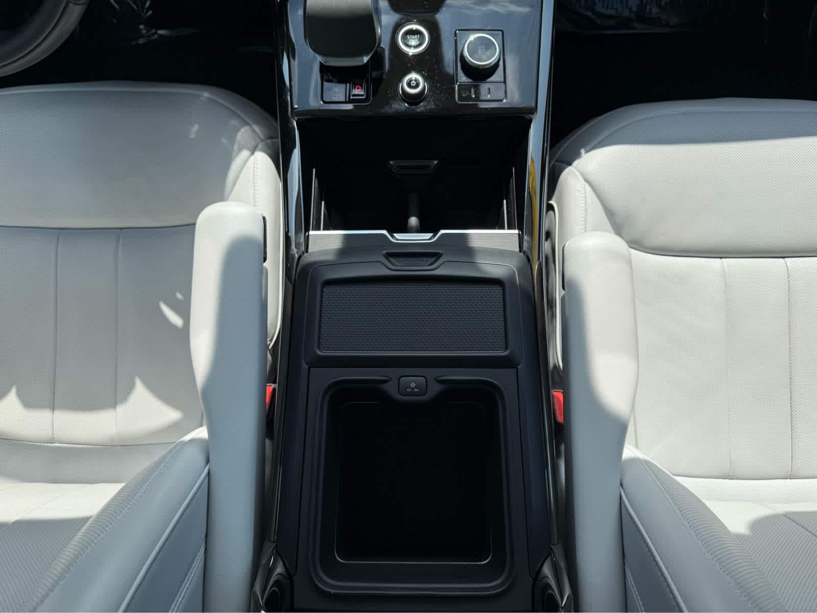 2023 Land Rover Range Rover Sport 30
