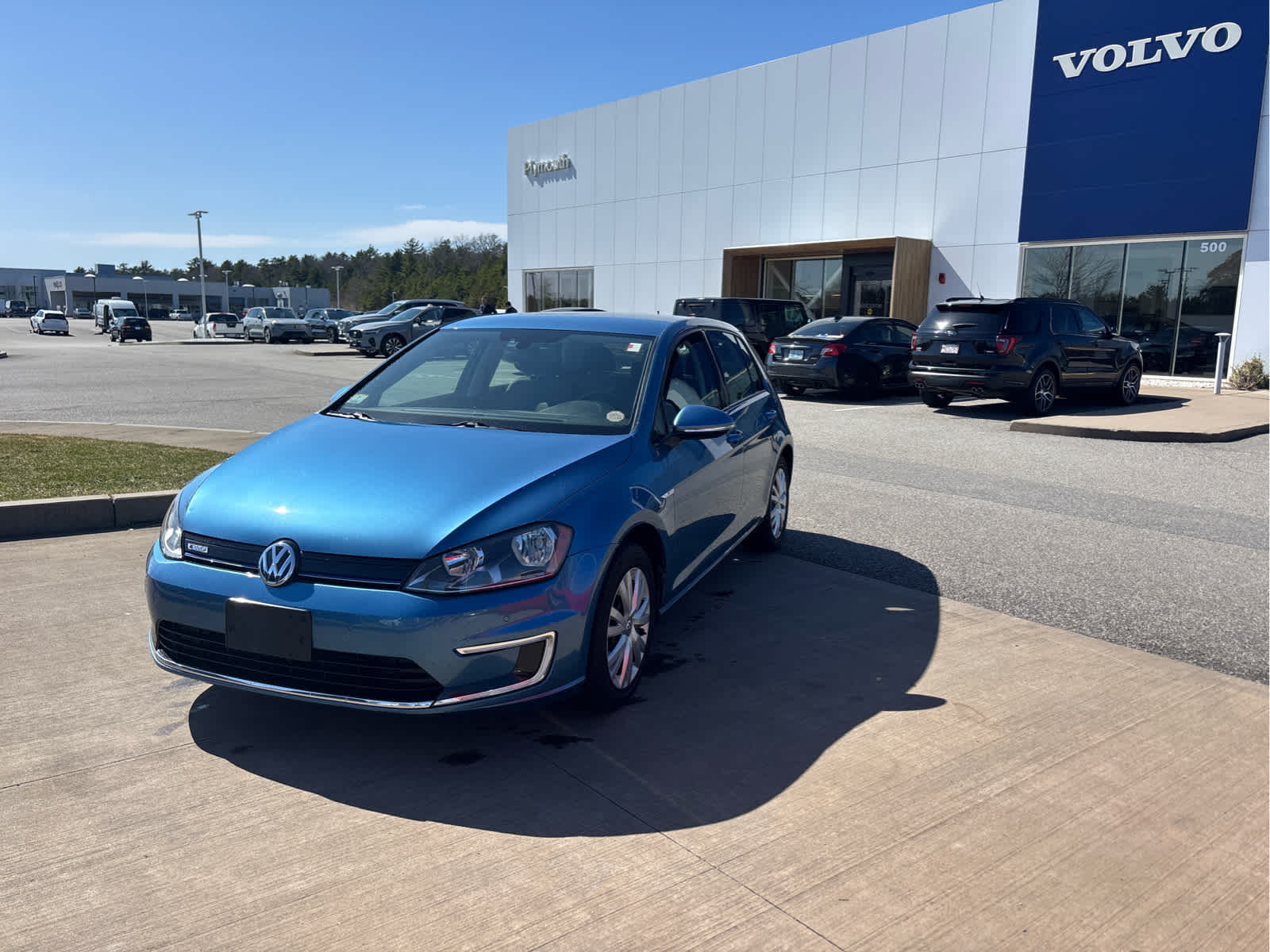 Used 2015 Volkswagen e-Golf e-Golf Limited Edition with VIN WVWKP7AU0FW906976 for sale in Plymouth, MA