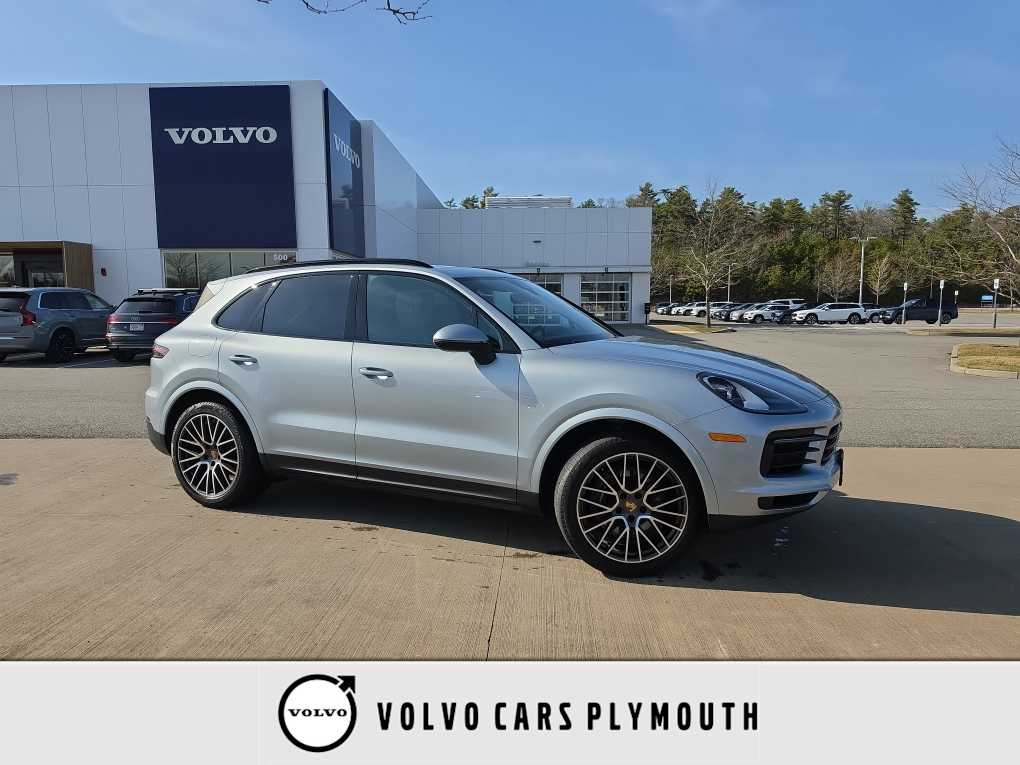 2021 Porsche Cayenne Base