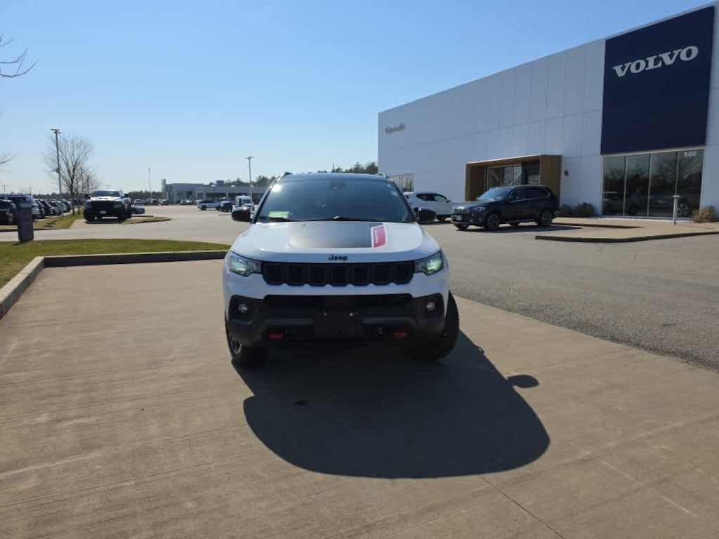 Used 2024 Jeep Compass Trailhawk SUV