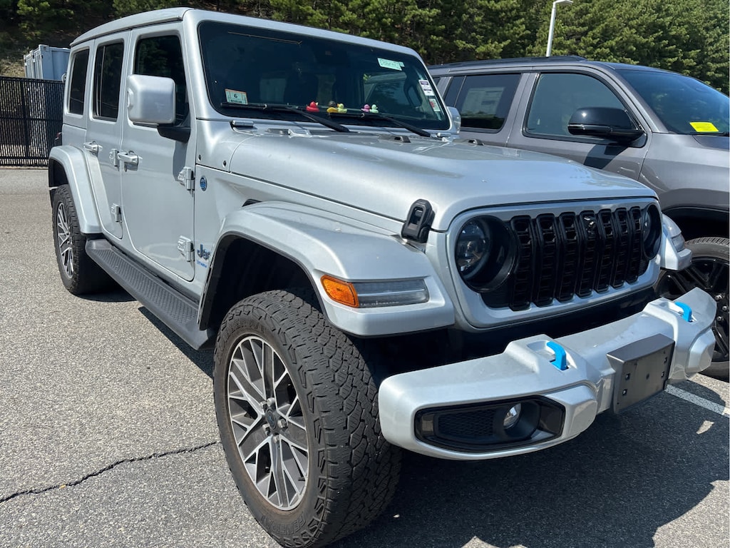 Used 2024 Jeep Wrangler 4xe High Altitude SUV