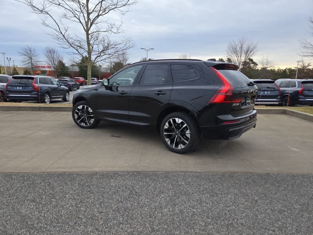 New 2026 Volvo XC60 B5 Plus SUV
