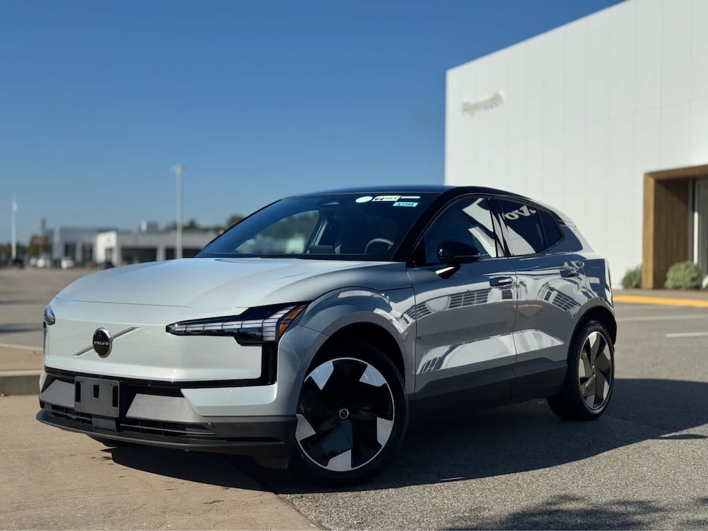 New 2025 Volvo EX30 Twin Motor Plus SUV
