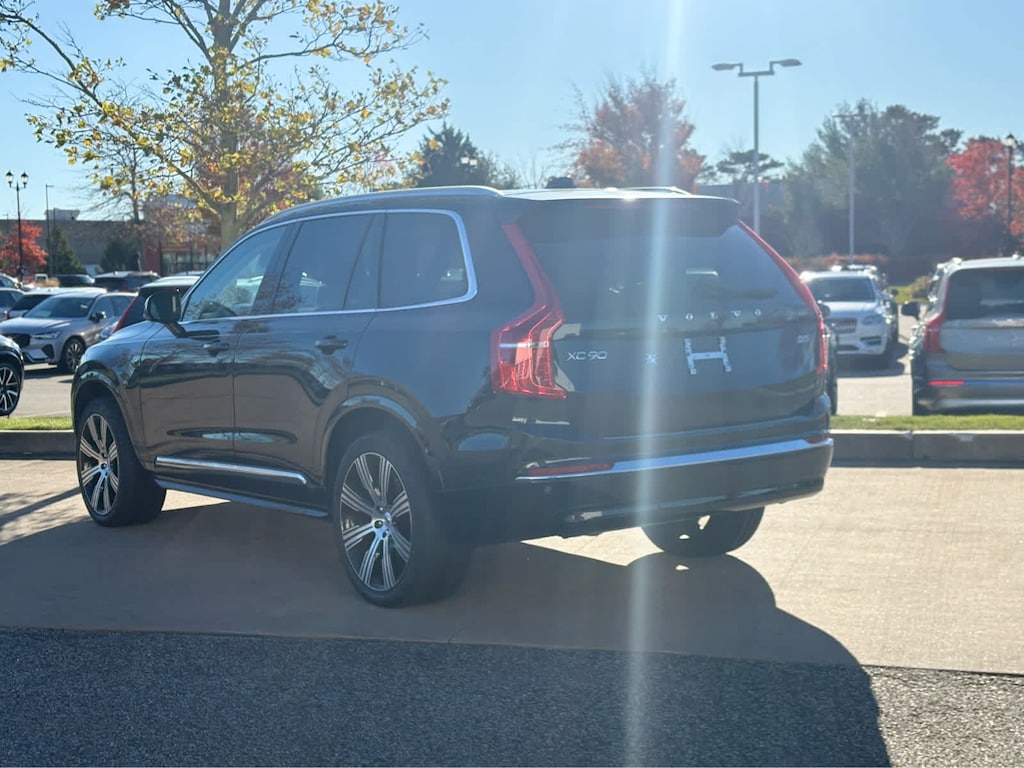 Used 2024 Volvo XC90 B5 Core Bright SUV
