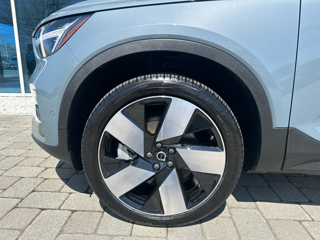 Used 2023 Volvo XC40 Recharge Pure Electric Ultimate SUV