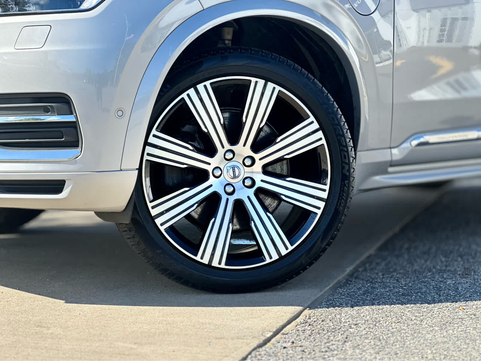 2023 Volvo XC90 Recharge Plus photo 4