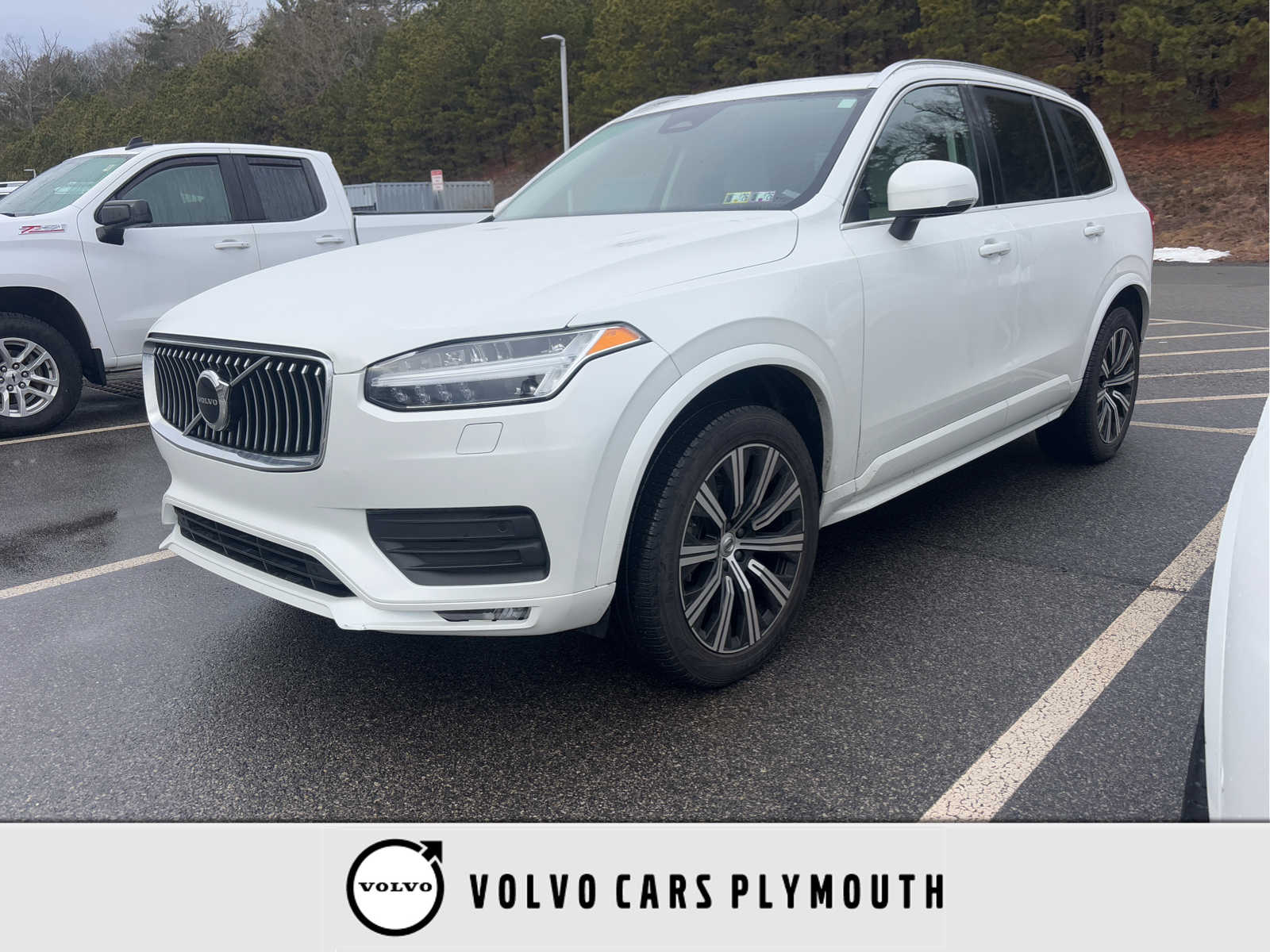 2023 Volvo XC90 Core's photo