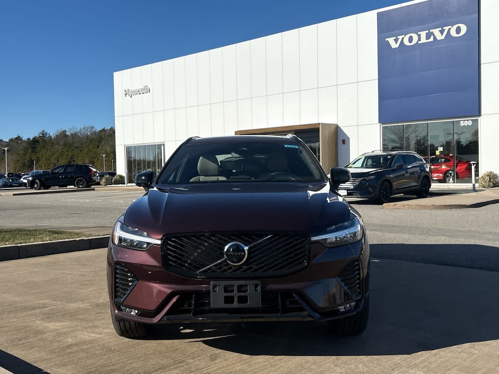 New 2026 Volvo XC60 B5 Plus SUV