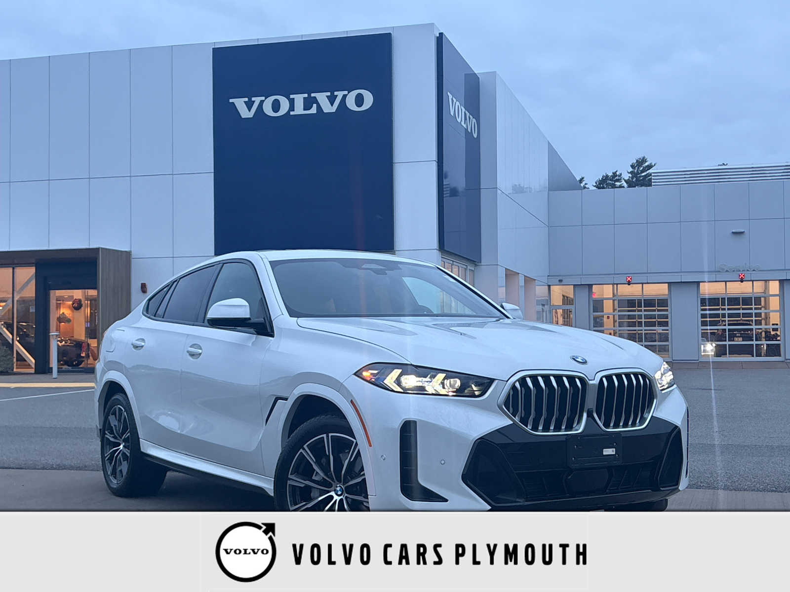 2026 BMW X6 40i's photo