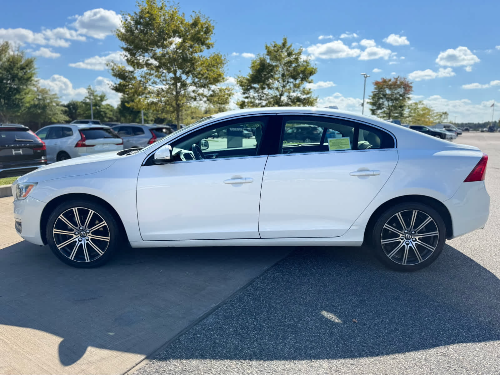 2018 Volvo S60 T5 Inscription photo 2