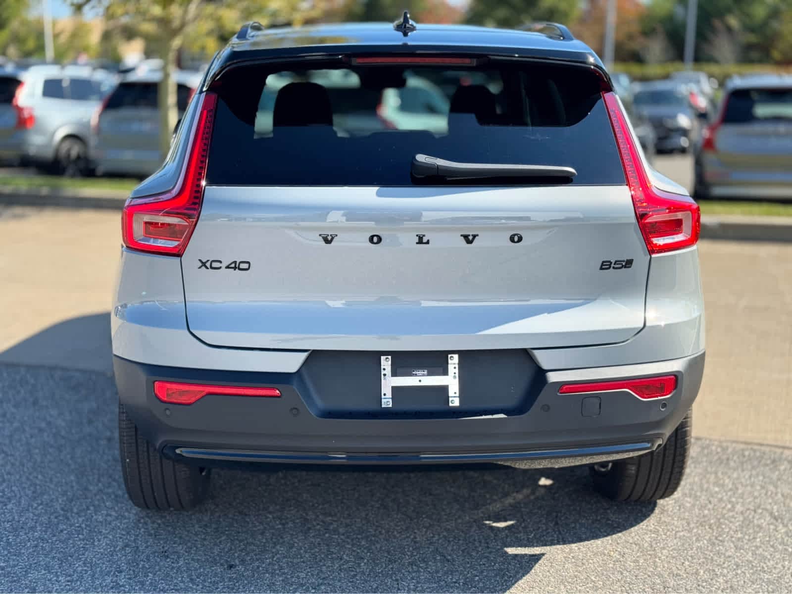 2026 Volvo XC40 Ultra Black Edition - Photo 9